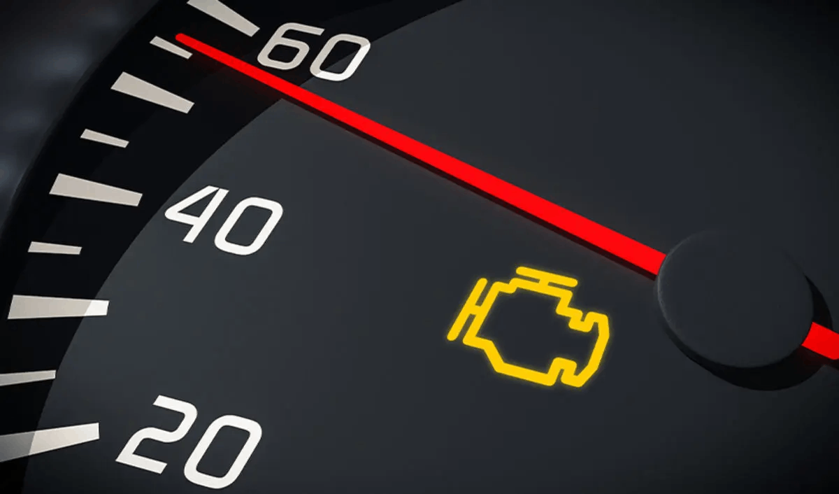 Motor Arıza Lambası Neden Yanar? Sürmeye Devam Edilir mi?