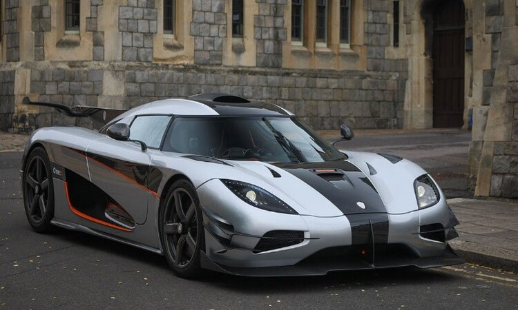 Koenigsegg Spor Araba Modelleri