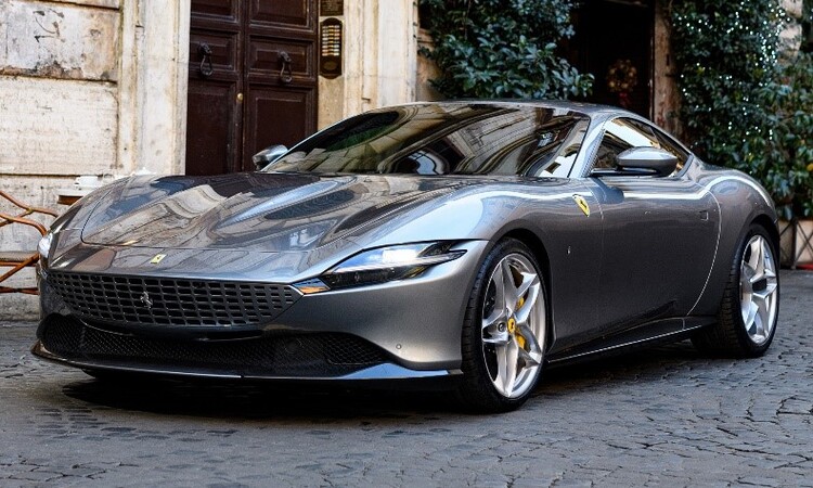 FERRARİ